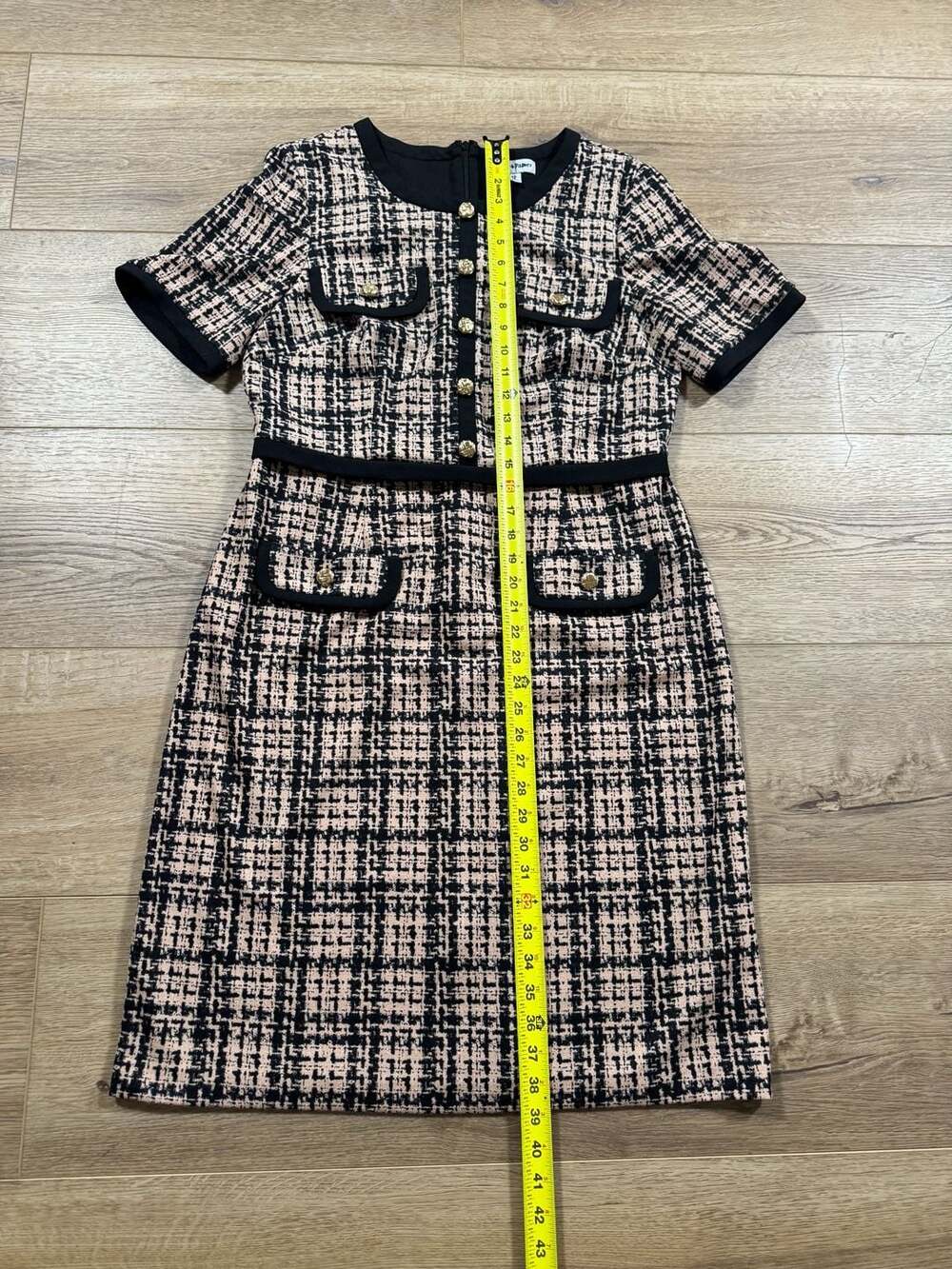 Shelby & Palmer Pink Black Plaid Tweed Sheath Dress Gold Button Trim Size 12 - Picture 9 of 16